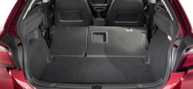 Qoros 3 Hatchback dashboard