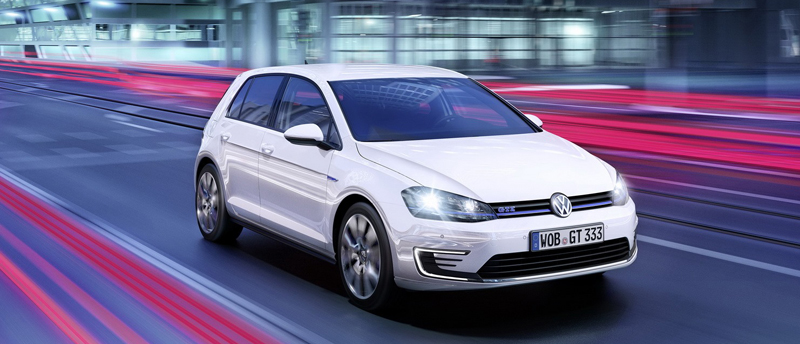 International, VW Golf GTE Plug In Hybrid 2014: VW Golf GTE Plug In Hybrid Paling Irit
