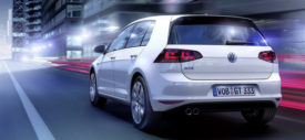 VW Golf GTE Plug In Hybrid Dashboard