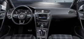 VW Golf GTE Plug In Hybrid Rear