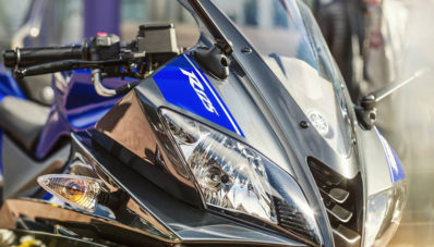 Yamaha YZF R125 Baru Lebih Garang Bro! Yamaha YZF R125 Baru Lebih Garang Bro!