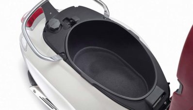 Vespa Primavera Indonesia Dibanderol 30,8 juta Rupiah Vespa Primavera Indonesia Dibanderol 30,8 juta Rupiah