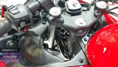First Impression Review Yamaha R15 dari Bangkok Motor Show First Impression Review Yamaha R15 dari Bangkok Motor Show