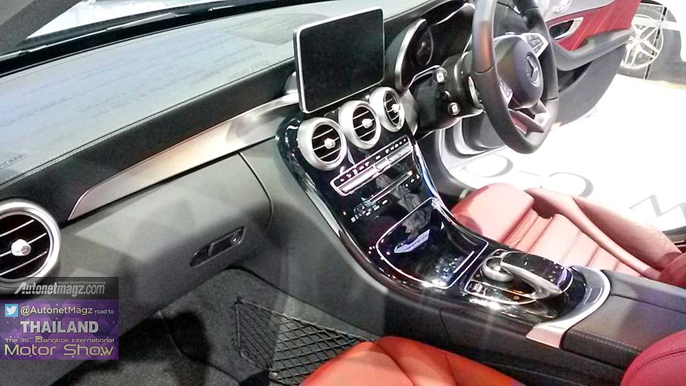 Bangkok Motorshow, Interior Mercedes-Benz C-Class Sporty: First Impression Review Mercedes-Benz C-Class 2015 dari Bangkok Motor Show