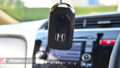 First Impression dan Test Drive Honda City 2014 Diesel by AutonetMagz