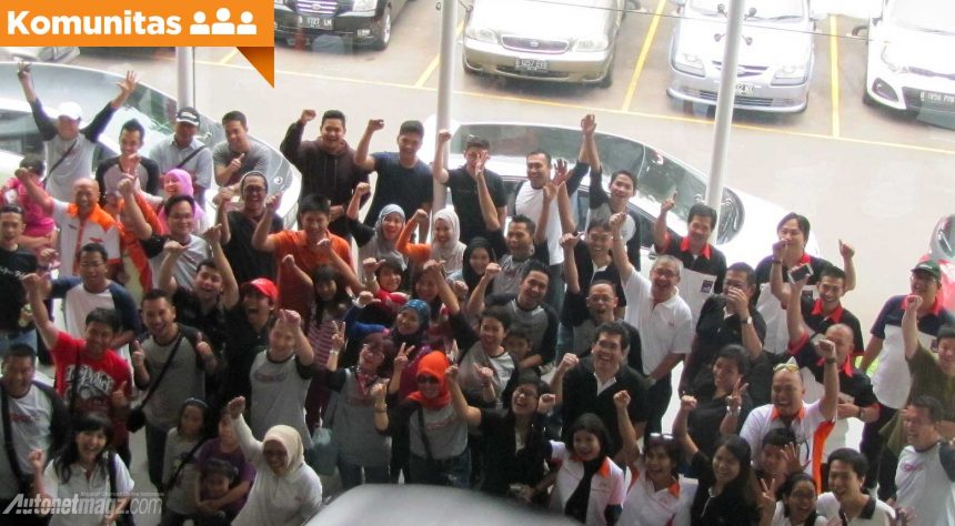 Aksi Sosial Donor Darah Bareng Komunitas Pengguna Mobil KIA Aksi Sosial Donor Darah Bareng Komunitas Pengguna Mobil KIA