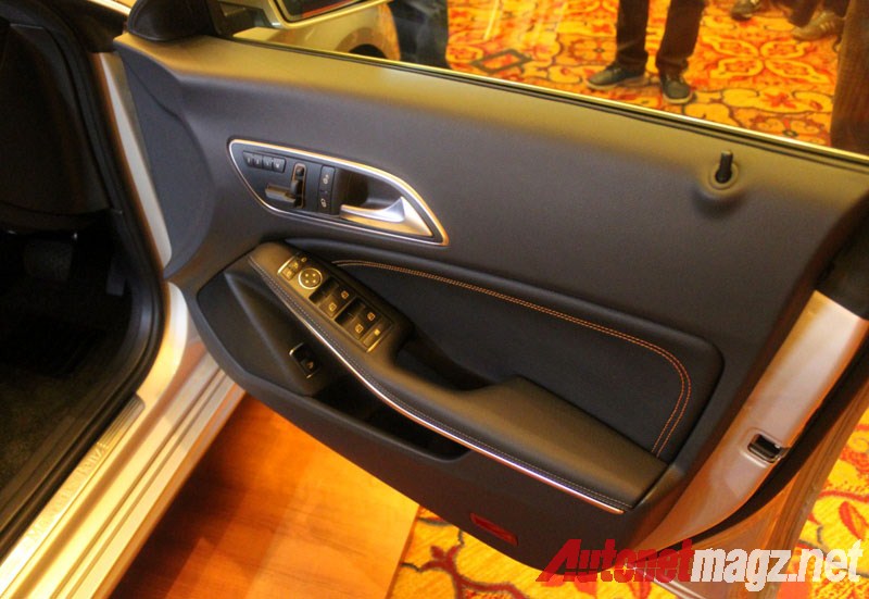 Mercedes-Benz, Mercedes CLA Door Trim: First Impression Review Mercedes-Benz CLA 200 Indonesia