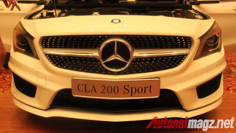 Mercedes-Benz, Mercedes CLA Grille: First Impression Review Mercedes-Benz CLA 200 Indonesia
