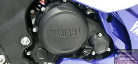 Posisi mengemudi Yamaha R15