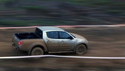 Ride Impression Mitsubishi Strada Triton with Hiroshi Masuoka dan Subhan Aksa Ride Impression Mitsubishi Strada Triton with Hiroshi Masuoka dan Subhan Aksa