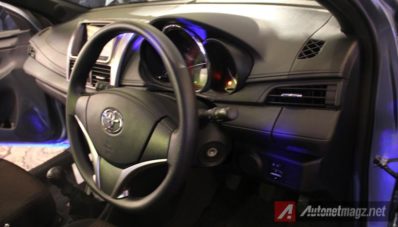 First Impression Review Toyota Yaris 2014 First Impression Review Toyota Yaris 2014