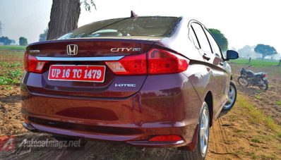 First Impression dan Test Drive Honda City 2014 Diesel by AutonetMagz