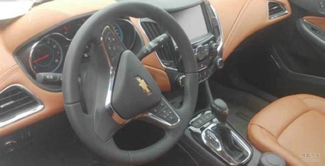 Chevrolet, 2014 Chevrolet Cruze Interior: New Chevrolet Cruze Tertangkap Kamera di Cina Sebelum Peluncuran Resminya