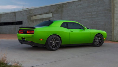 2015 Dodge Challenger Facelift Diperkenalkan di New York Motorshow 2015 Dodge Challenger Facelift Diperkenalkan di New York Motorshow