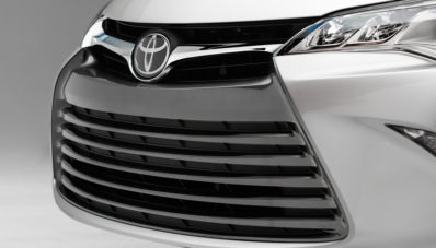 2015 Toyota Camry Facelift Tampil Lebih Agresif! 2015 Toyota Camry Facelift Tampil Lebih Agresif!