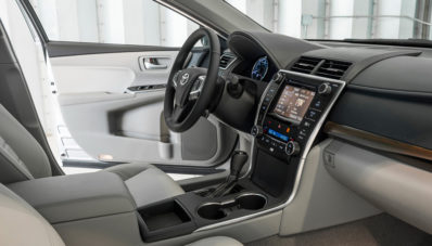 2015 Toyota Camry Facelift Tampil Lebih Agresif! 2015 Toyota Camry Facelift Tampil Lebih Agresif!