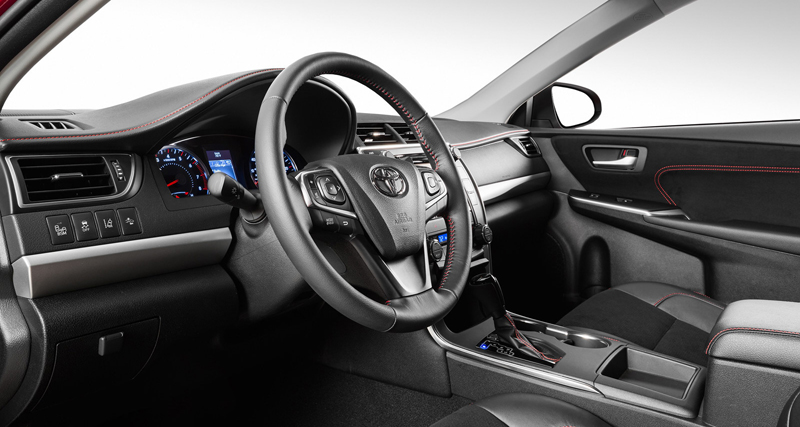 International, 2015 Toyota Camry steering: 2015 Toyota Camry Facelift Tampil Lebih Agresif!