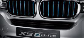 BMW X5 eDrive side