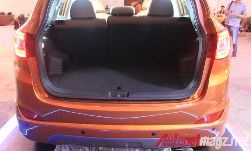 Hyundai, Bagasi Hyundai Tucson Facelift: First Impression Review Hyundai Tucson Facelift 2014 Indonesia