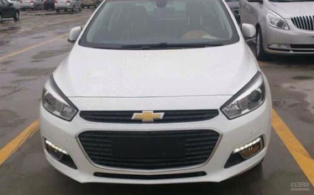 Chevrolet, Chevrolet Cruze 2014 front fascia: New Chevrolet Cruze Tertangkap Kamera di Cina Sebelum Peluncuran Resminya