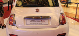 Fiat 500 S Indonesia warna putih