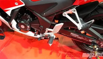 First Impression Review Honda CBR300R dari Bangkok Motorshow First Impression Review Honda CBR300R dari Bangkok Motorshow