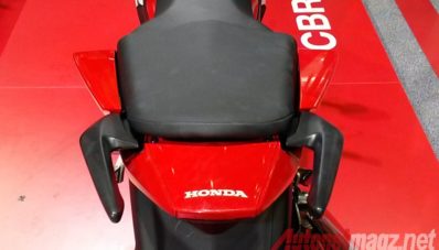 First Impression Review Honda CBR300R dari Bangkok Motorshow First Impression Review Honda CBR300R dari Bangkok Motorshow