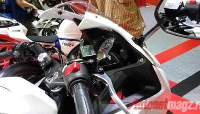 First Impression Review Honda CBR300R dari Bangkok Motorshow First Impression Review Honda CBR300R dari Bangkok Motorshow