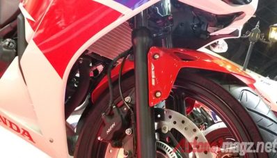 First Impression Review Honda CBR300R dari Bangkok Motorshow First Impression Review Honda CBR300R dari Bangkok Motorshow