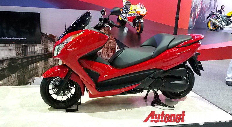 Bangkok Motorshow, Honda Forza 300 Samping: First Impression Review Honda Forza 300