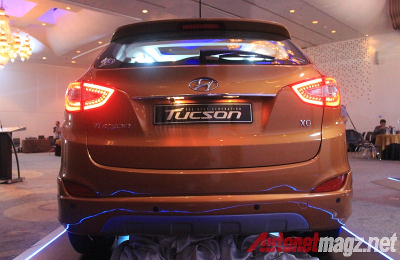 Hyundai, Hyundai Tucson 2014 Indonesia Belakang: First Impression Review Hyundai Tucson Facelift 2014 Indonesia