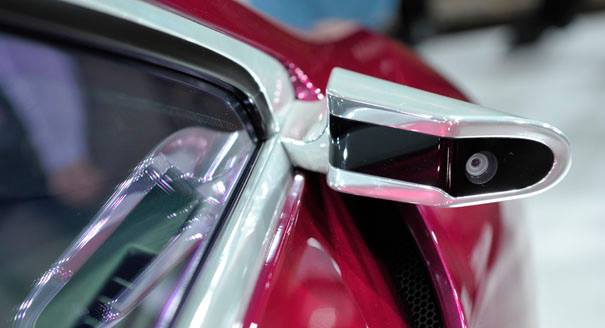 International, Kamera samping mobil: Mobil Masa Depan Tidak Perlu Kaca Spion Lagi kata Tesla