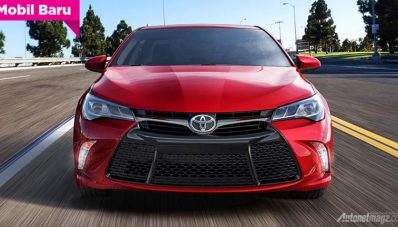 2015 Toyota Camry Facelift Tampil Lebih Agresif! 2015 Toyota Camry Facelift Tampil Lebih Agresif!