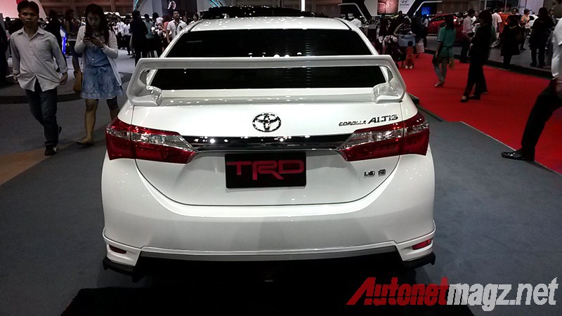 Bangkok Motorshow, Toyota Corolla Altis TRD Spoiler: Toyota Corolla Altis TRD Sportivo 2014