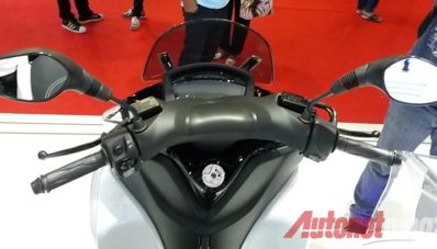 First Impression Review Yamaha Tricity dari Bangkok Motorshow First Impression Review Yamaha Tricity dari Bangkok Motorshow