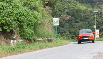 Menguji Kemampuan Ford EcoSport di Kelok 44 Sumatera Barat Menguji Kemampuan Ford EcoSport di Kelok 44 Sumatera Barat