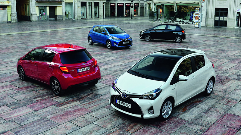 International, Toyota Yaris 2015: 2015 New Toyota Yaris Facelift versi Eropa : Bagusan Mana Sama Punya Indonesia?