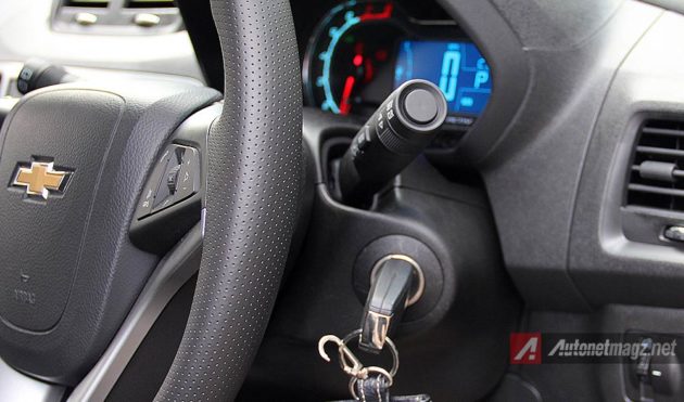Audio steering switch control pada setir Chevy Spin Activ