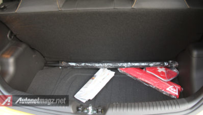 Merasakan Kenyamanan Kia Morning Melalui Test Drive Jakarta-Anyer Merasakan Kenyamanan Kia Morning Melalui Test Drive Jakarta-Anyer