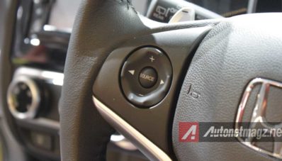 First Impression Review Honda Jazz RS 2014 by AutonetMagz