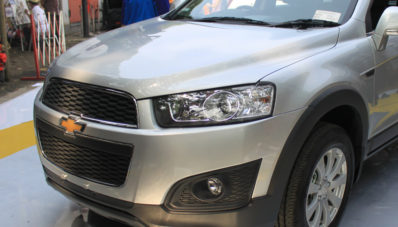 First Impression Review Chevrolet Captiva Facelift 2014 2WD First Impression Review Chevrolet Captiva Facelift 2014 2WD