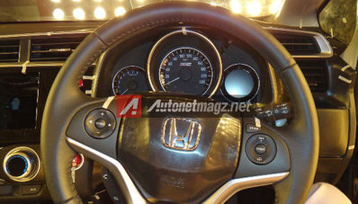 Ini Bocoran Gambar Dashboard Honda Jazz RS Terbaru 2014 Versi Indonesia Ini Bocoran Gambar Dashboard Honda Jazz RS Terbaru 2014 Versi Indonesia