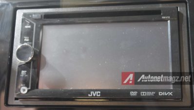 First Impression Review Honda Jazz RS 2014 by AutonetMagz