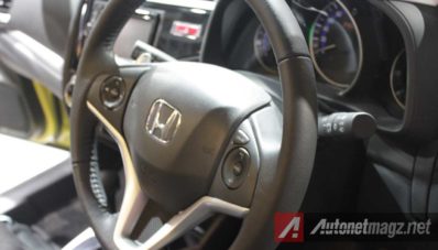 First Impression Review Honda Jazz RS 2014 by AutonetMagz