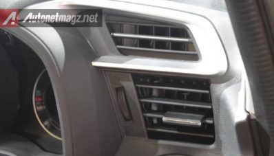 First Impression Review Honda Jazz RS 2014 by AutonetMagz