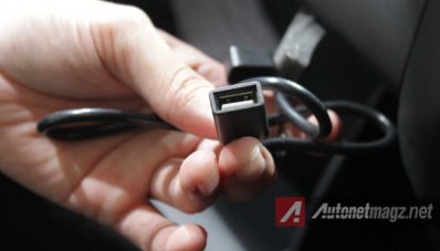 First Impression Review Honda Jazz RS 2014 by AutonetMagz