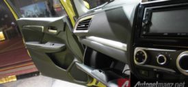 Pintu-Belakang-Honda-Jazz-RS
