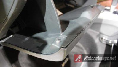 First Impression Review Honda Jazz RS 2014 by AutonetMagz