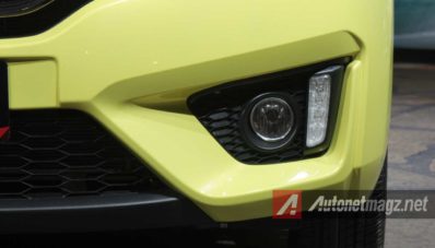 First Impression Review Honda Jazz RS 2014 by AutonetMagz