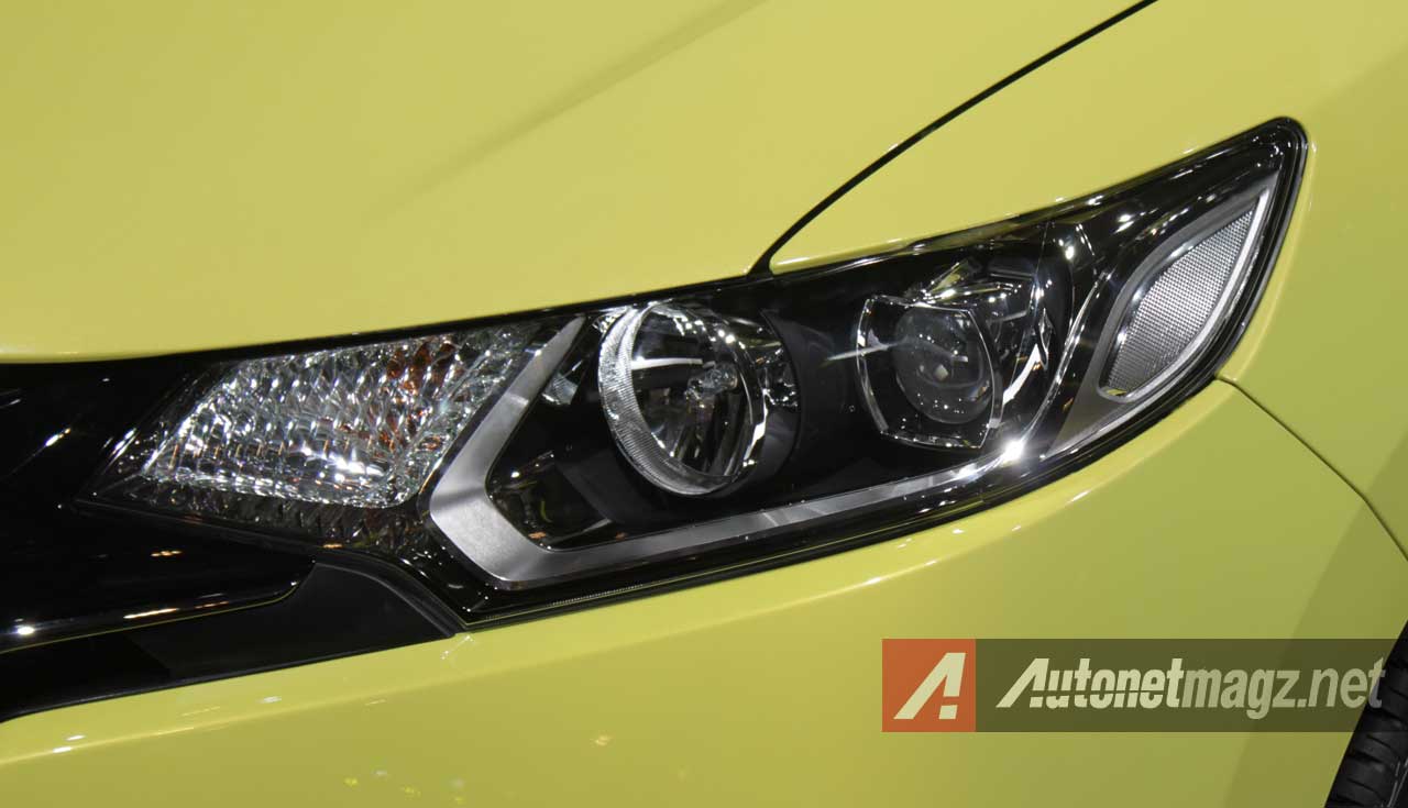 Honda, Lampu-Honda-Jazz-Baru-RS: First Impression Review Honda Jazz RS 2014 by AutonetMagz